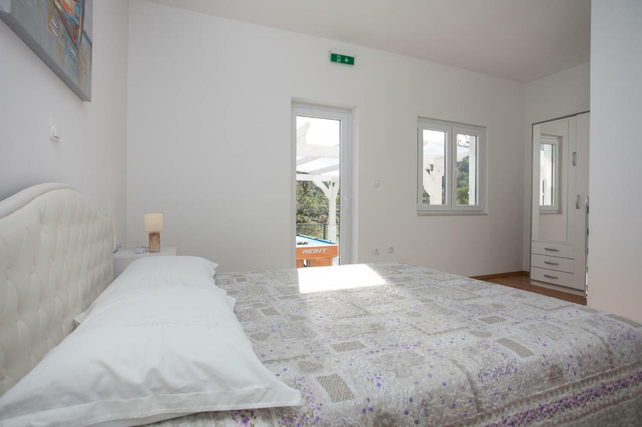Svinisce Villa Zrinka **** מראה חיצוני תמונה